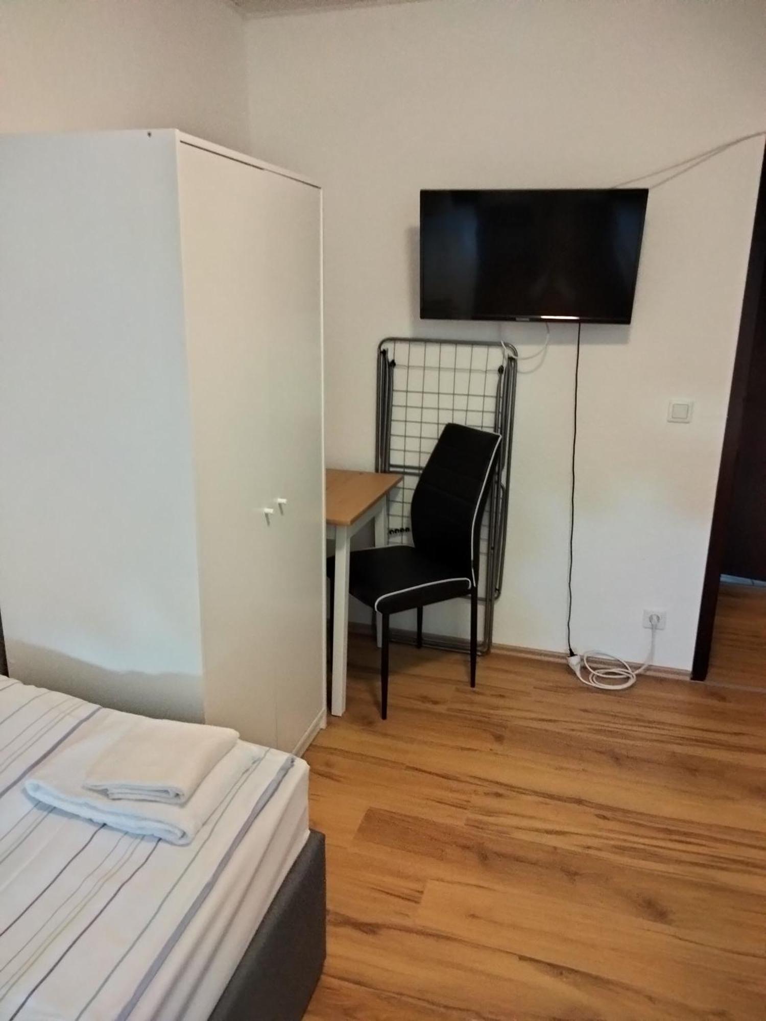 City Apartments Direkt Am Hauptbahnhof - Perfekt Fuer Pendler Und Monteure Neumuenster Luaran gambar