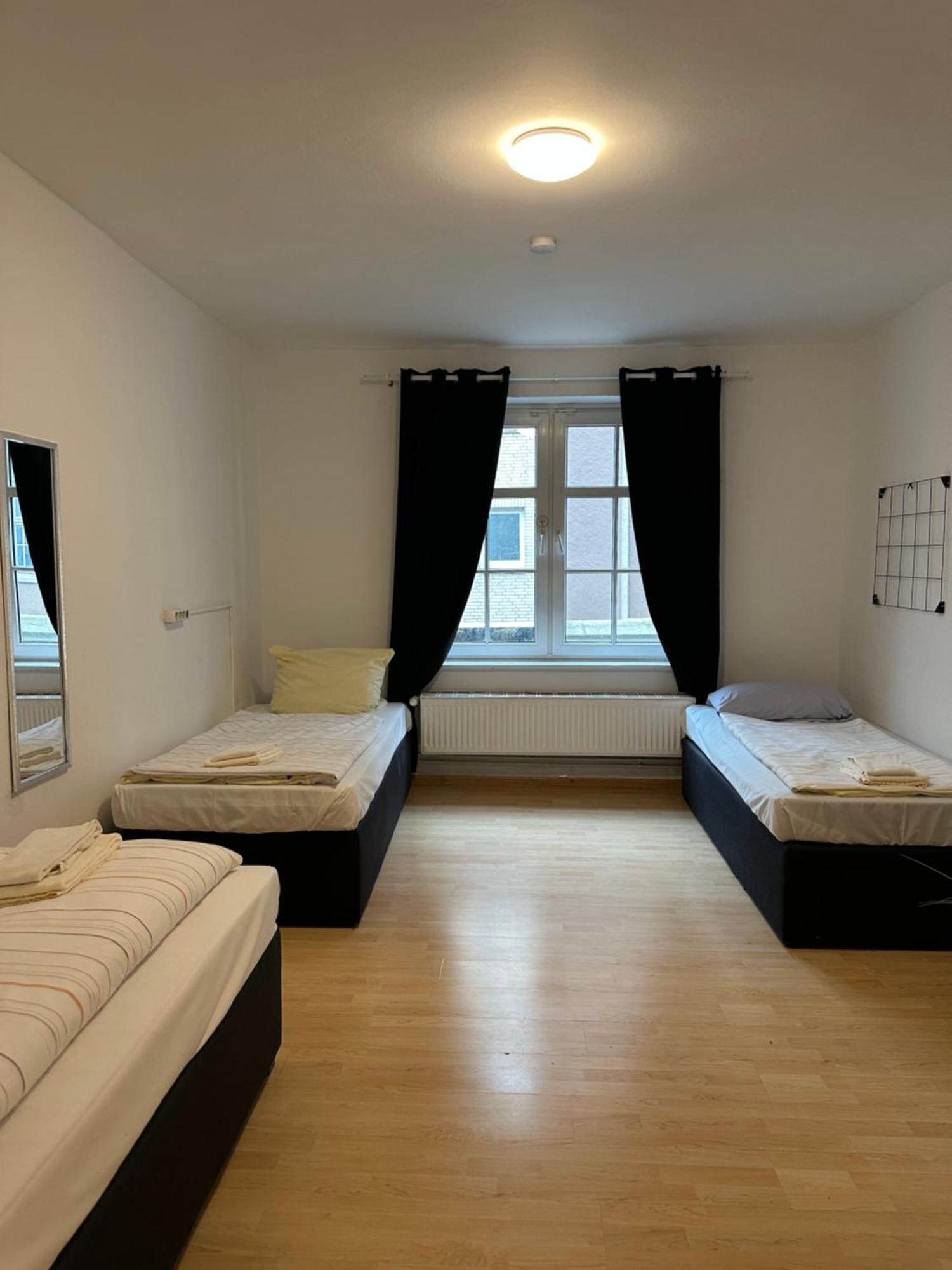 City Apartments Direkt Am Hauptbahnhof - Perfekt Fuer Pendler Und Monteure Neumuenster Luaran gambar